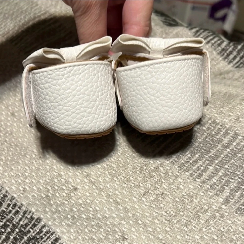 NWT HsdsBebe Infant Baby Girls Mary Jane Flats Bow Non-Slip SoftSole Dress Shoes